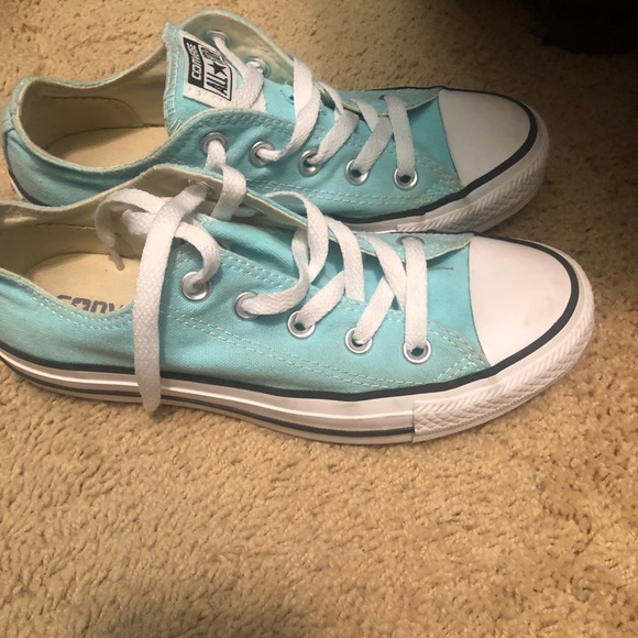 Converse - Picture 2 of 5